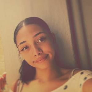 Meet your Posher, Anaziah